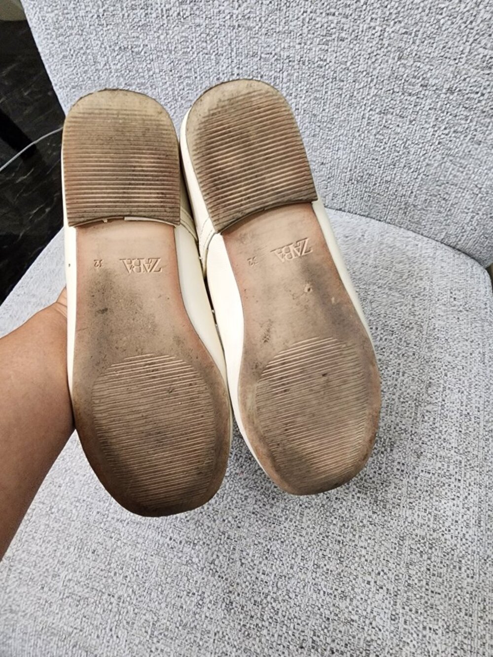 Zara little girl cream loafers with buckle size 1 - Picture 9 of 9